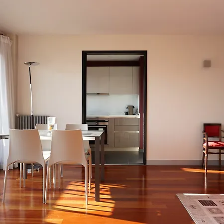 Grenelle - 2 Pieces - 15 Apartment Paris
